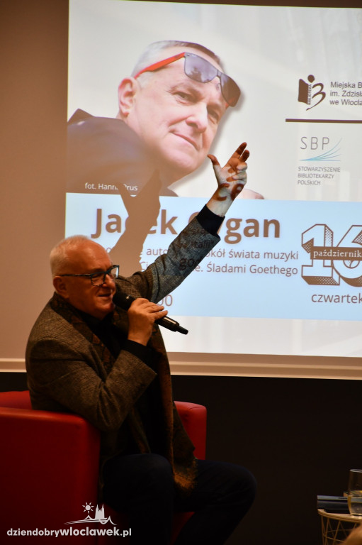 Jacek Cygan w Bibliotece Miejskiej we Włocławku
