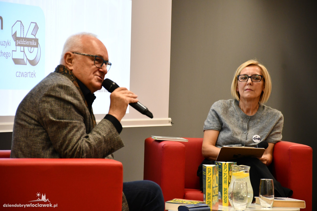 Jacek Cygan w Bibliotece Miejskiej we Włocławku