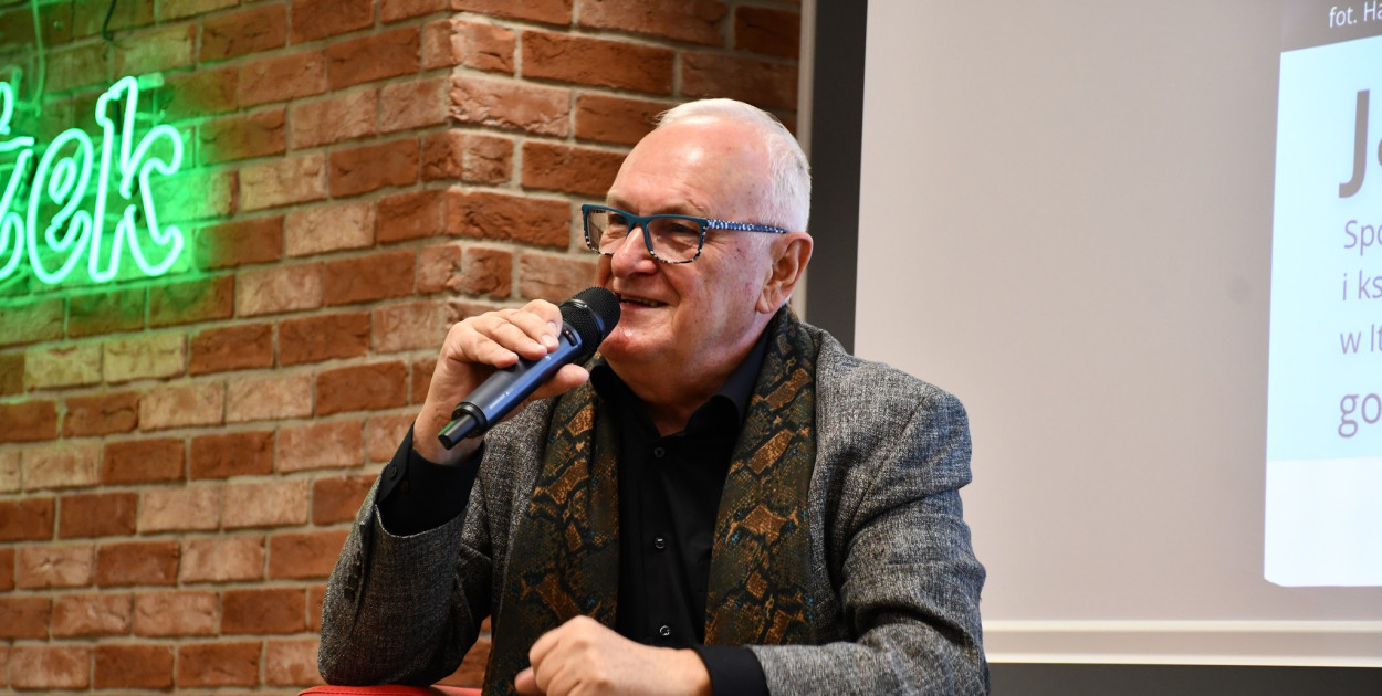Jacek Cygan w Bibliotece Miejskiej we Włocławku