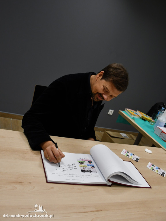 Michał Figurski w Miejskiej Bibliotece Publicznej