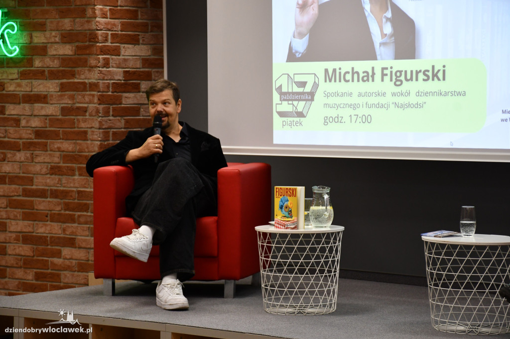Michał Figurski w Miejskiej Bibliotece Publicznej