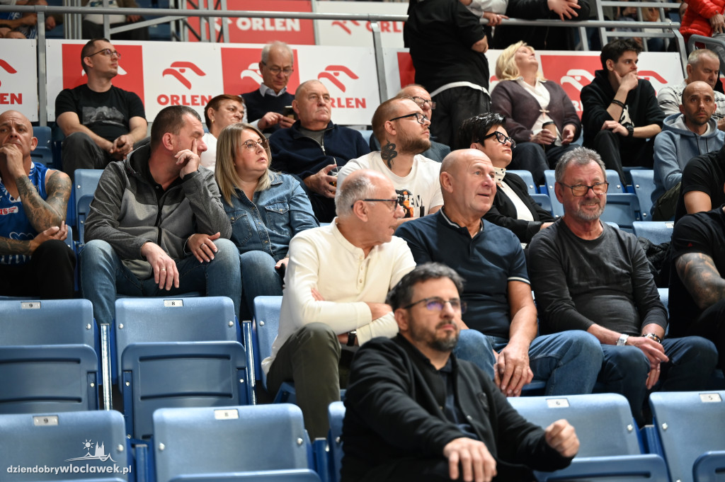  Anwil Włocławek gra z MKS-em Dąbrowa Górnicza