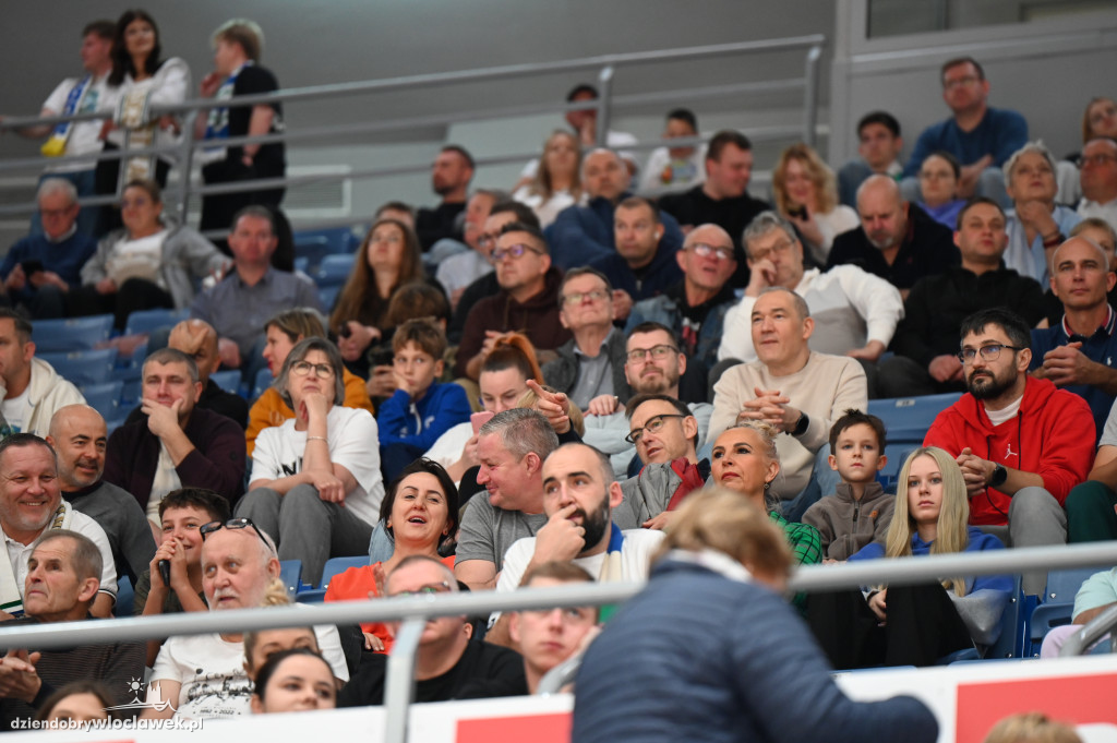  Anwil Włocławek gra z MKS-em Dąbrowa Górnicza