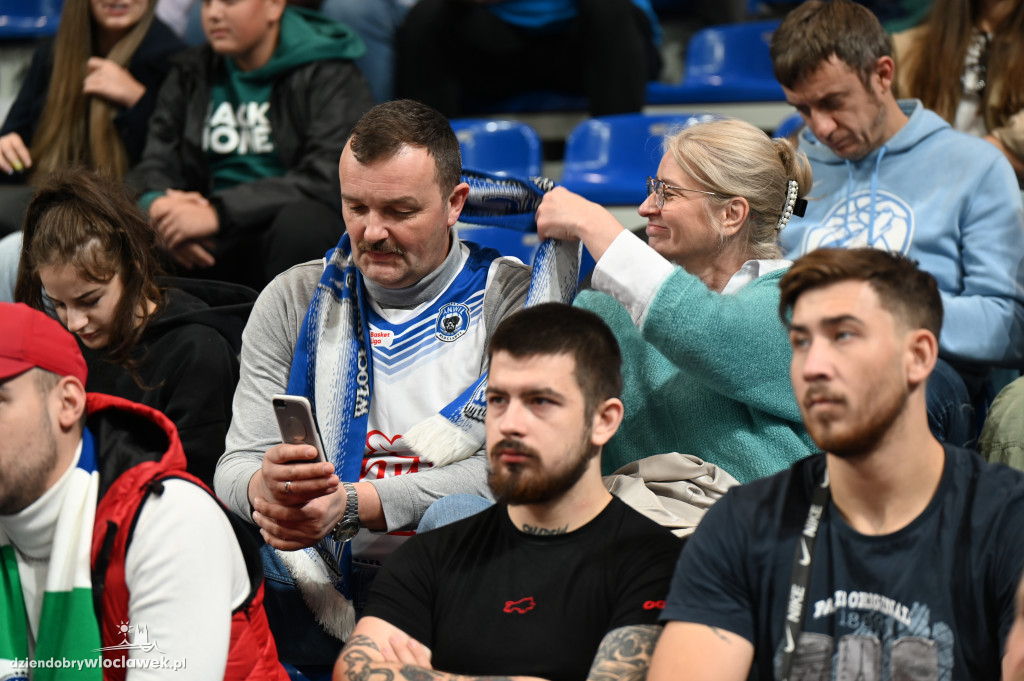  Anwil Włocławek gra z MKS-em Dąbrowa Górnicza