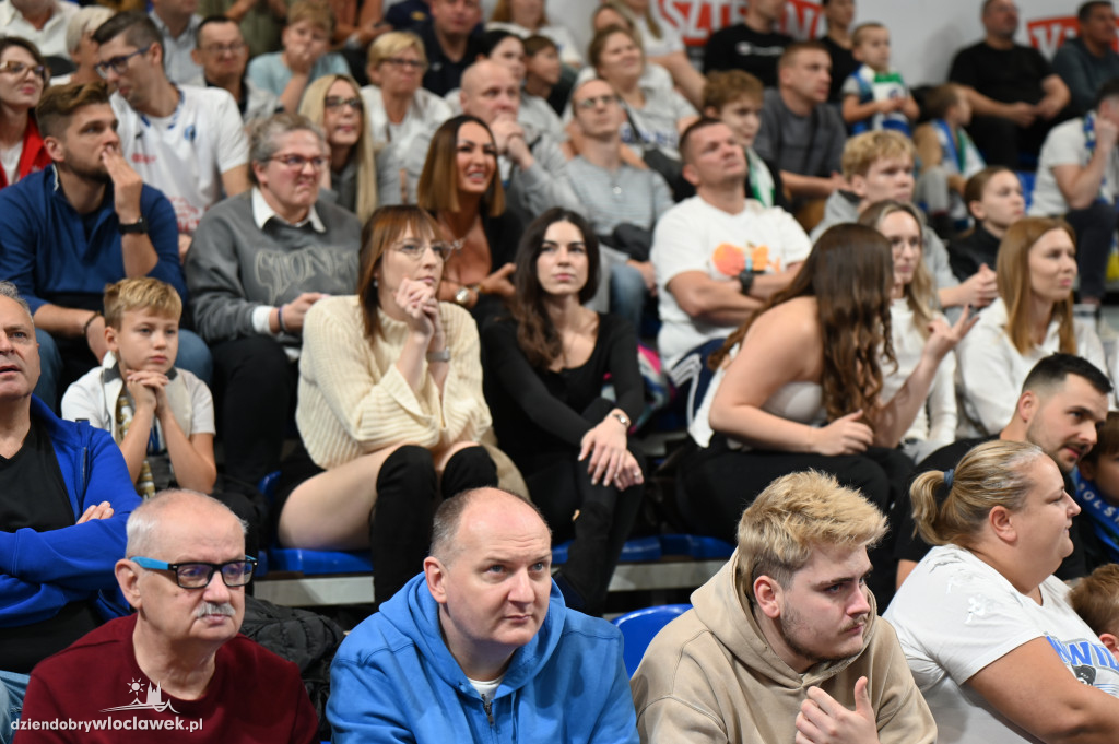  Anwil Włocławek gra z MKS-em Dąbrowa Górnicza