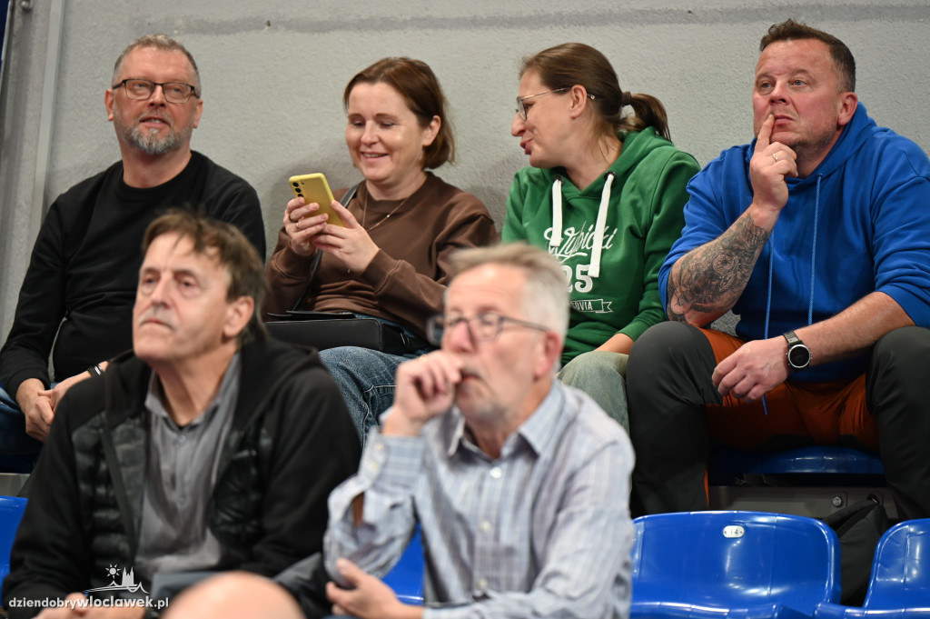  Anwil Włocławek gra z MKS-em Dąbrowa Górnicza
