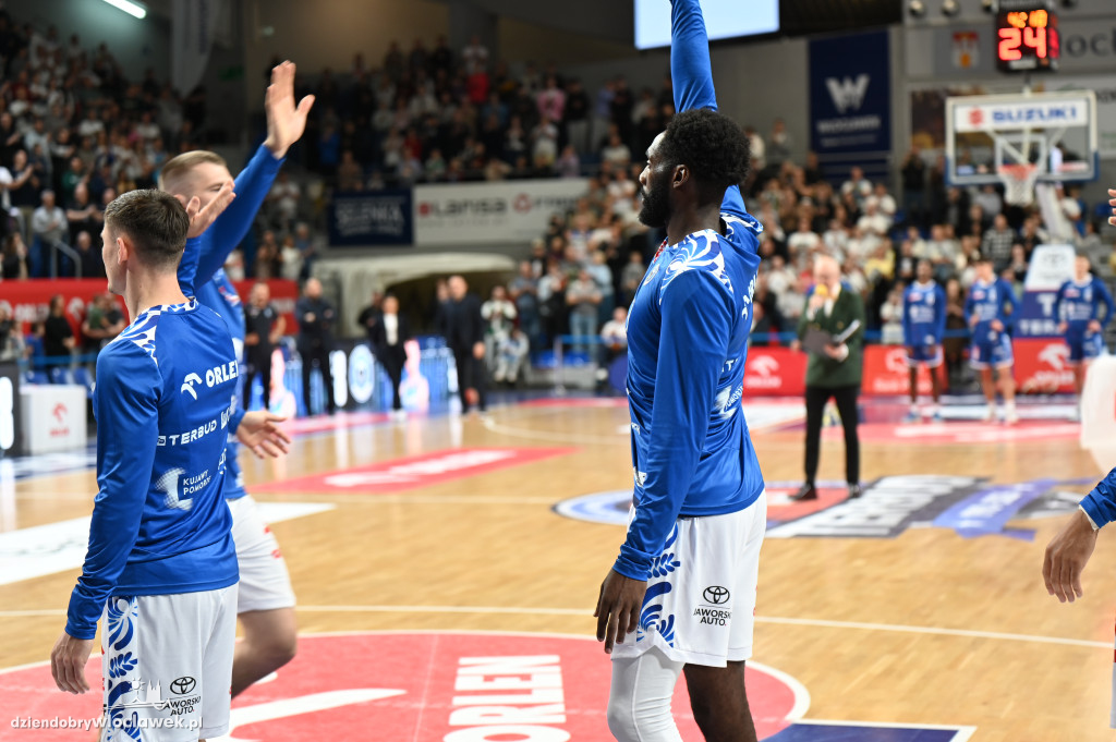  Anwil Włocławek gra z MKS-em Dąbrowa Górnicza