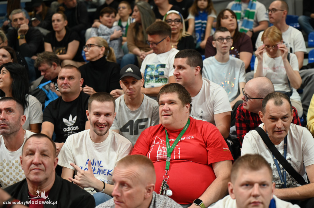  Anwil Włocławek gra z MKS-em Dąbrowa Górnicza