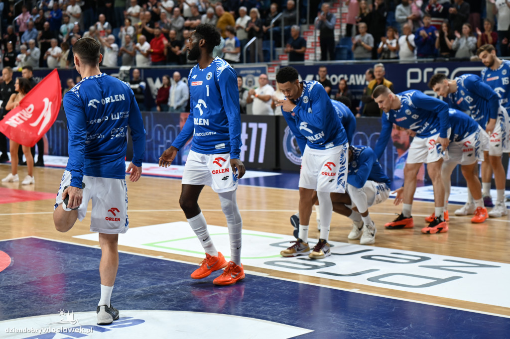  Anwil Włocławek gra z MKS-em Dąbrowa Górnicza