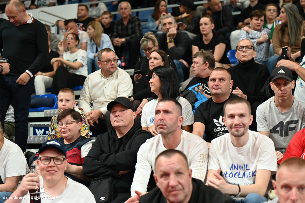  Anwil Włocławek gra z MKS-em Dąbrowa Górnicza