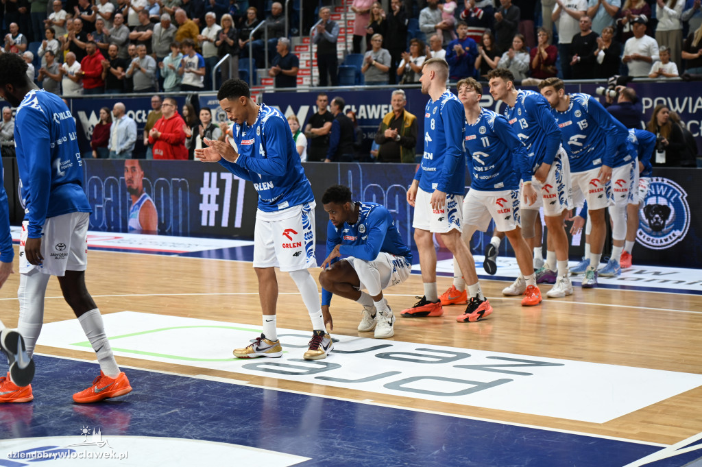  Anwil Włocławek gra z MKS-em Dąbrowa Górnicza