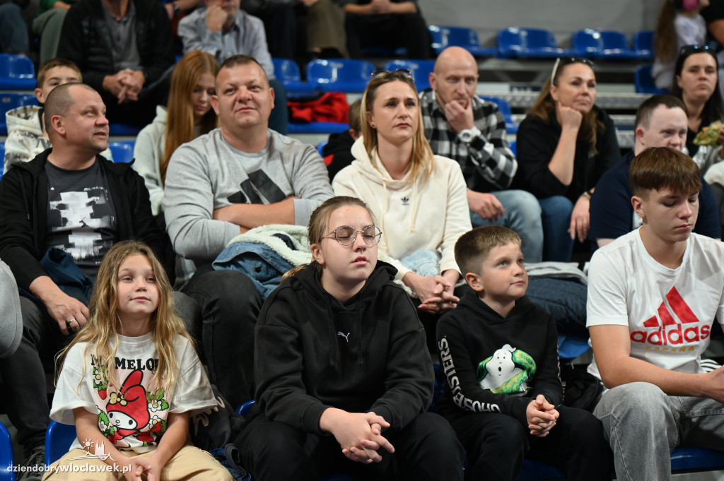  Anwil Włocławek gra z MKS-em Dąbrowa Górnicza