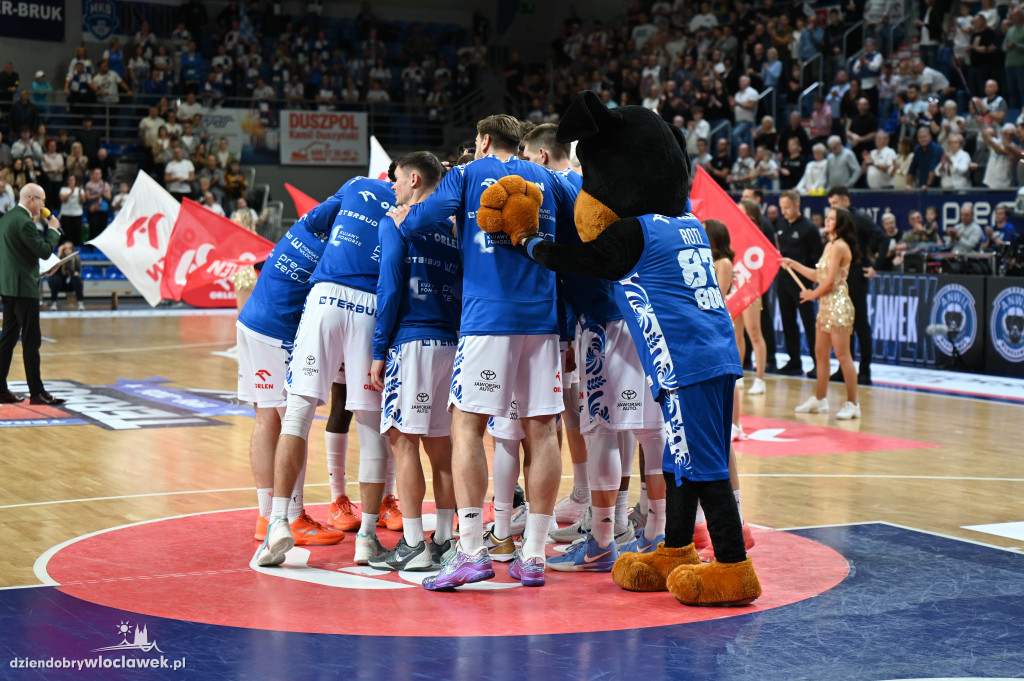  Anwil Włocławek gra z MKS-em Dąbrowa Górnicza