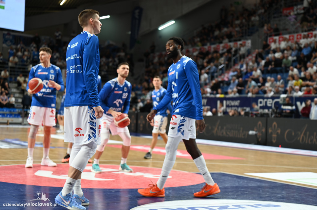  Anwil Włocławek gra z MKS-em Dąbrowa Górnicza