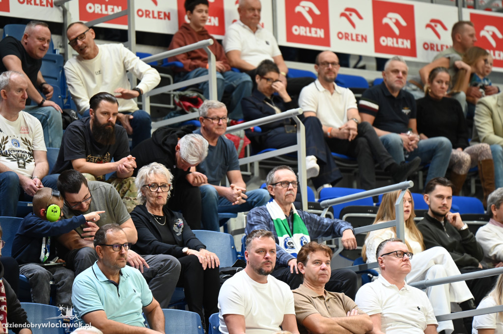  Anwil Włocławek gra z MKS-em Dąbrowa Górnicza
