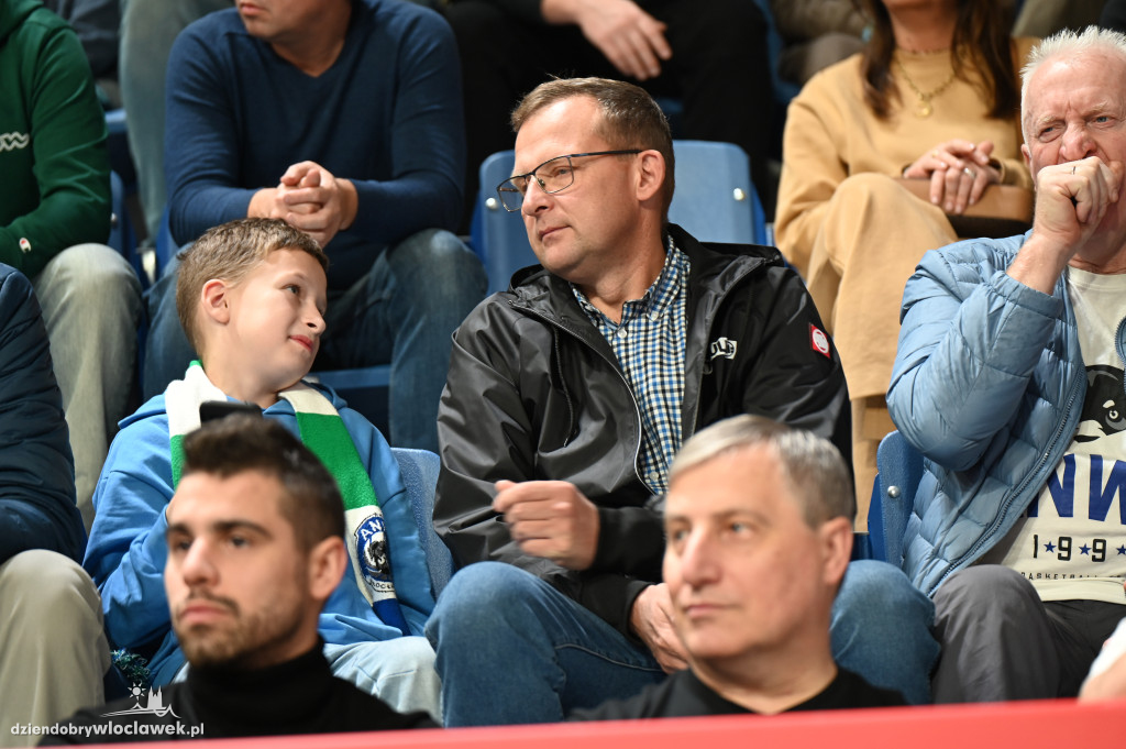  Anwil Włocławek gra z MKS-em Dąbrowa Górnicza
