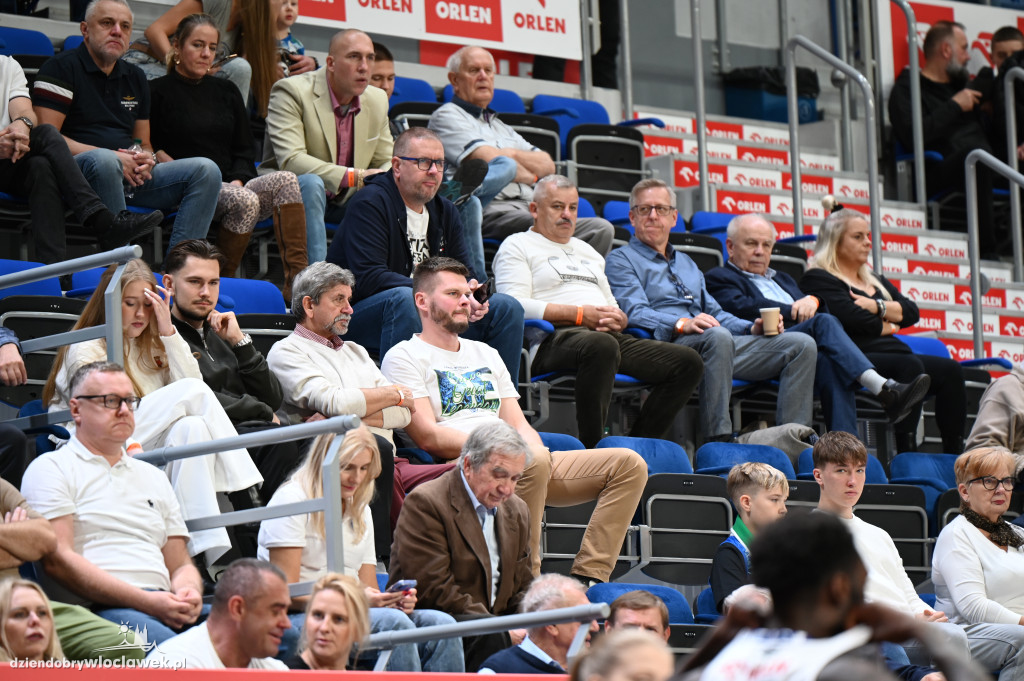  Anwil Włocławek gra z MKS-em Dąbrowa Górnicza