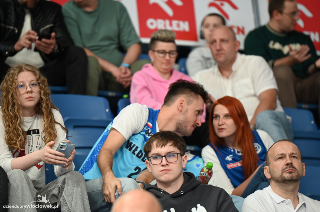  Anwil Włocławek gra z MKS-em Dąbrowa Górnicza