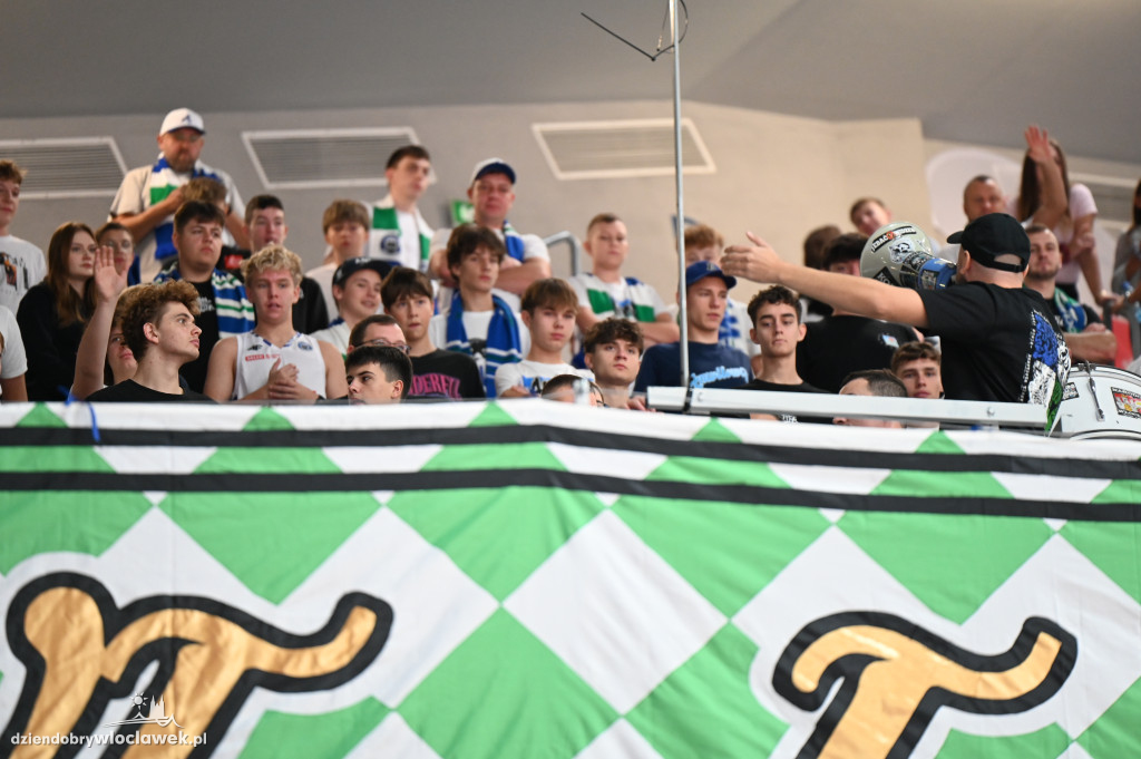  Anwil Włocławek gra z MKS-em Dąbrowa Górnicza