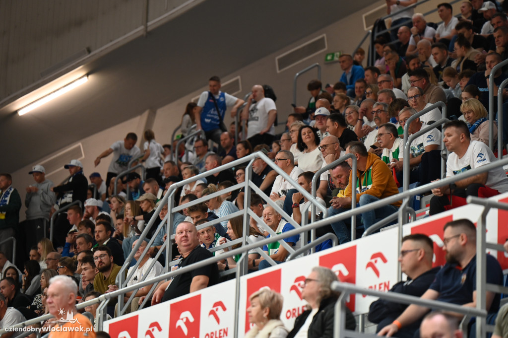  Anwil Włocławek gra z MKS-em Dąbrowa Górnicza