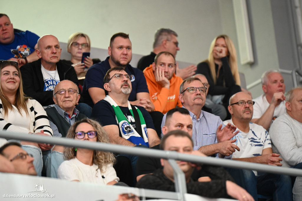  Anwil Włocławek gra z MKS-em Dąbrowa Górnicza