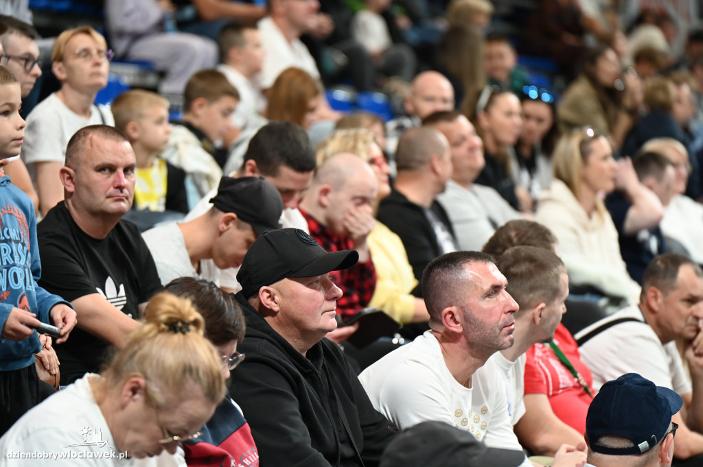  Anwil Włocławek gra z MKS-em Dąbrowa Górnicza