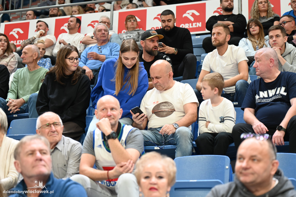  Anwil Włocławek gra z MKS-em Dąbrowa Górnicza