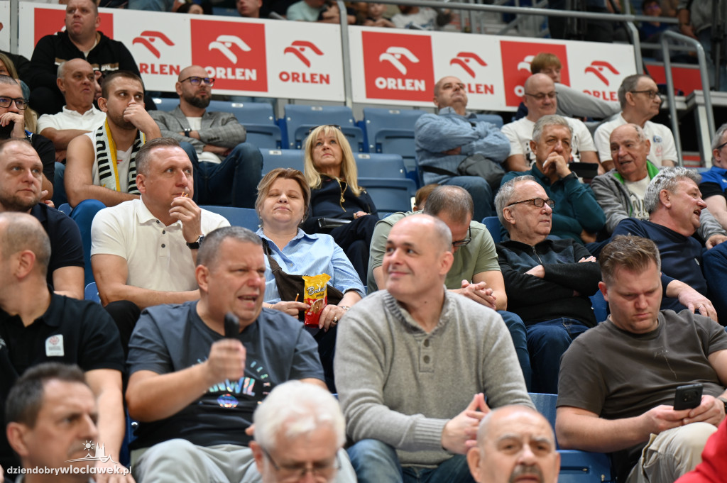  Anwil Włocławek gra z MKS-em Dąbrowa Górnicza
