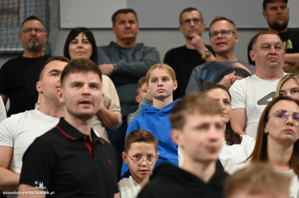  Anwil Włocławek gra z MKS-em Dąbrowa Górnicza