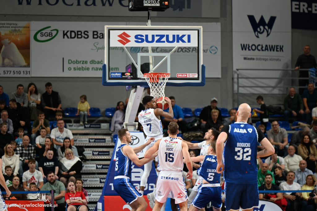  Anwil Włocławek gra z MKS-em Dąbrowa Górnicza