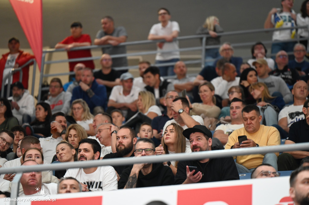  Anwil Włocławek gra z MKS-em Dąbrowa Górnicza
