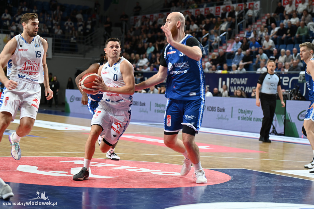  Anwil Włocławek gra z MKS-em Dąbrowa Górnicza