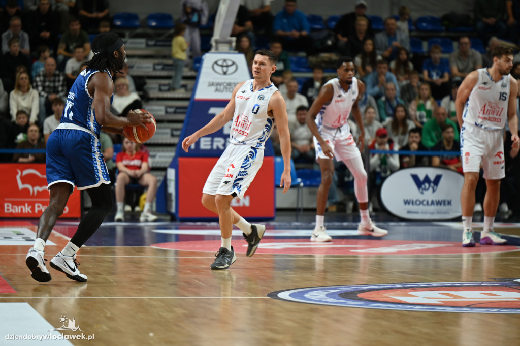  Anwil Włocławek gra z MKS-em Dąbrowa Górnicza