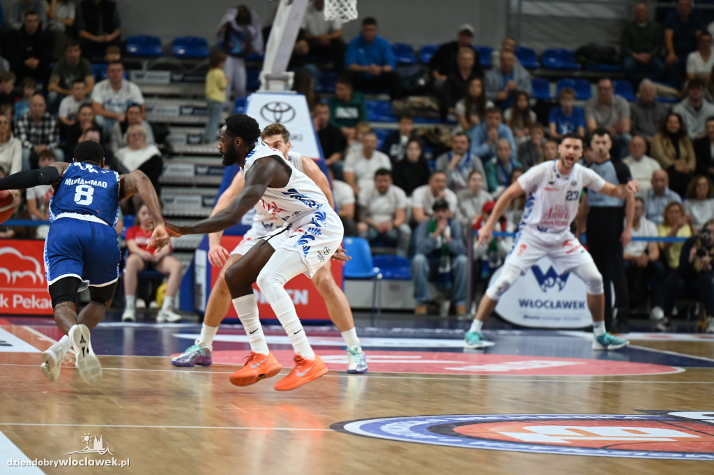  Anwil Włocławek gra z MKS-em Dąbrowa Górnicza