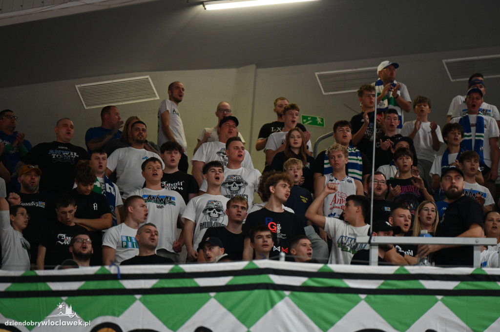  Anwil Włocławek gra z MKS-em Dąbrowa Górnicza