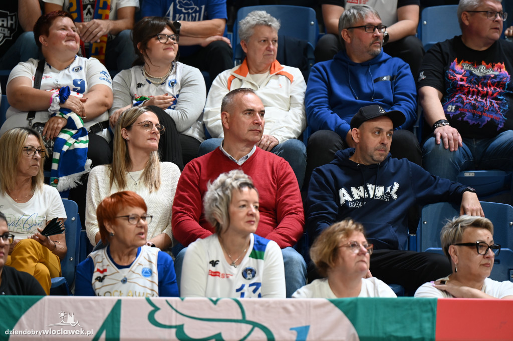  Anwil Włocławek gra z MKS-em Dąbrowa Górnicza