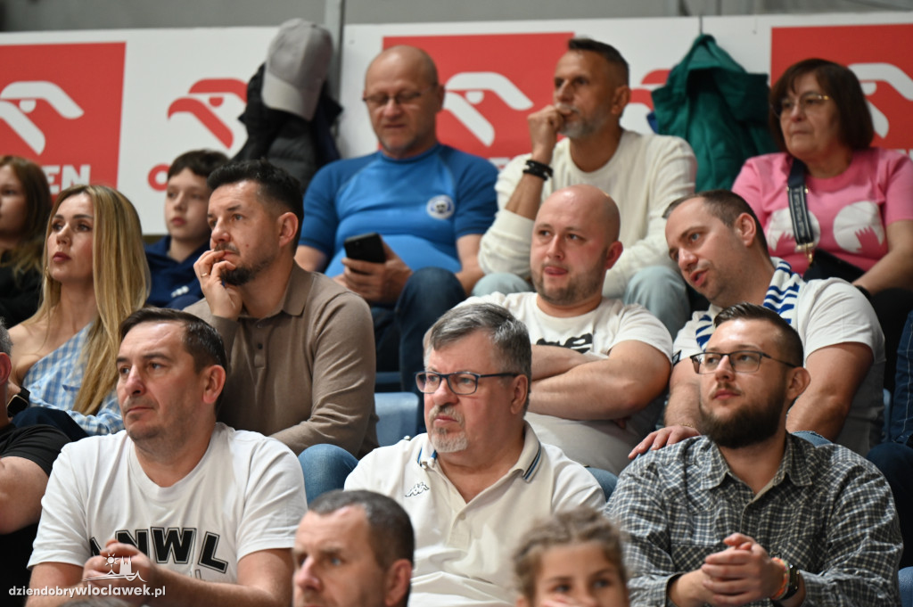  Anwil Włocławek gra z MKS-em Dąbrowa Górnicza