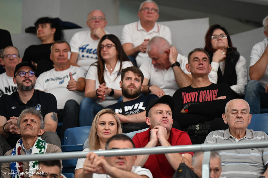  Anwil Włocławek gra z MKS-em Dąbrowa Górnicza