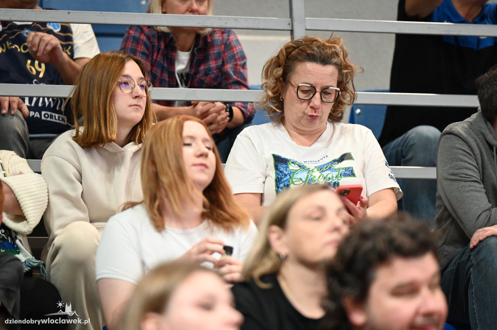  Anwil Włocławek gra z MKS-em Dąbrowa Górnicza