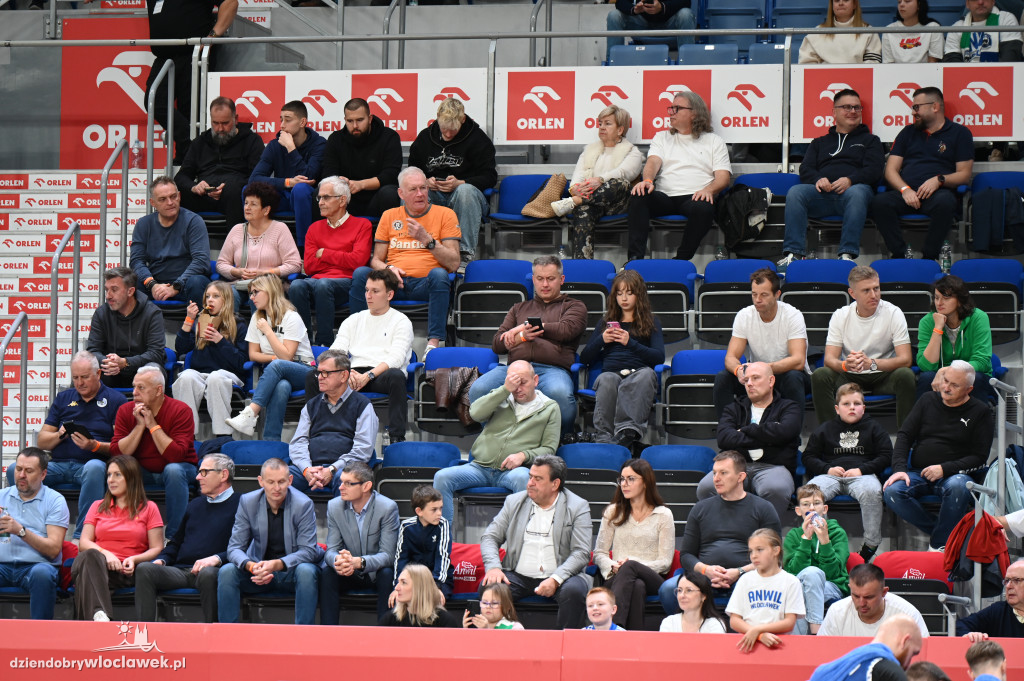 Anwil Włocławek gra z MKS-em Dąbrowa Górnicza