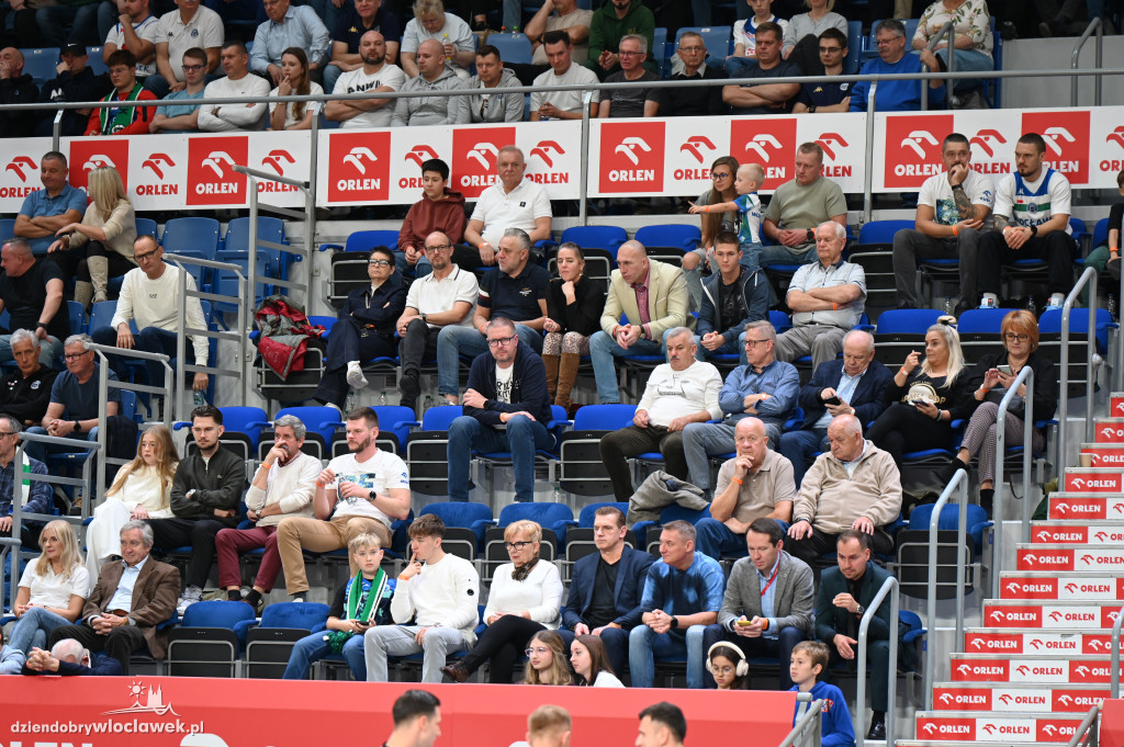  Anwil Włocławek gra z MKS-em Dąbrowa Górnicza