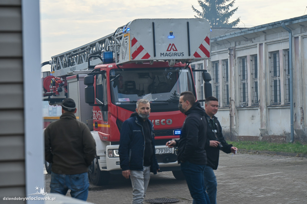 Z hali przy ul. Toruńskiej zostały zgliszcza