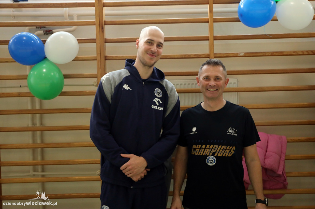 Basketball Challenge w SP w Wieńcu