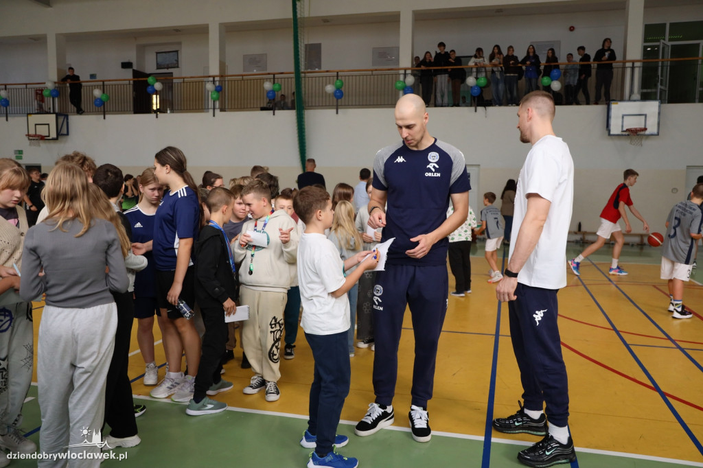 Basketball Challenge w SP w Wieńcu