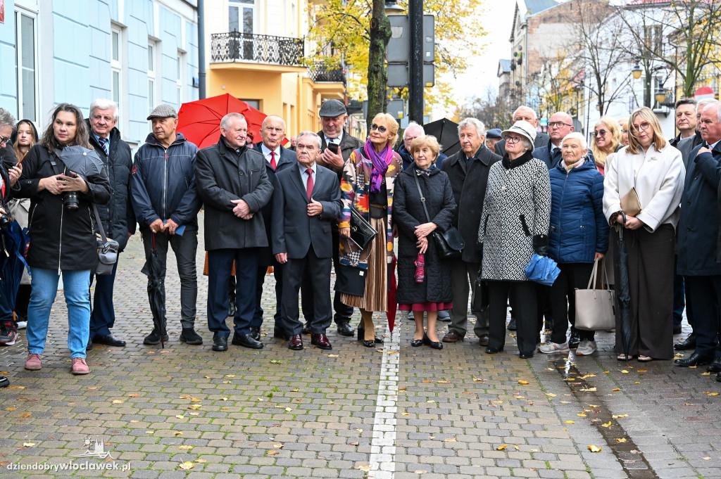 Odsłonięcie tablicy - 50-lecie woj. włocławskiego
