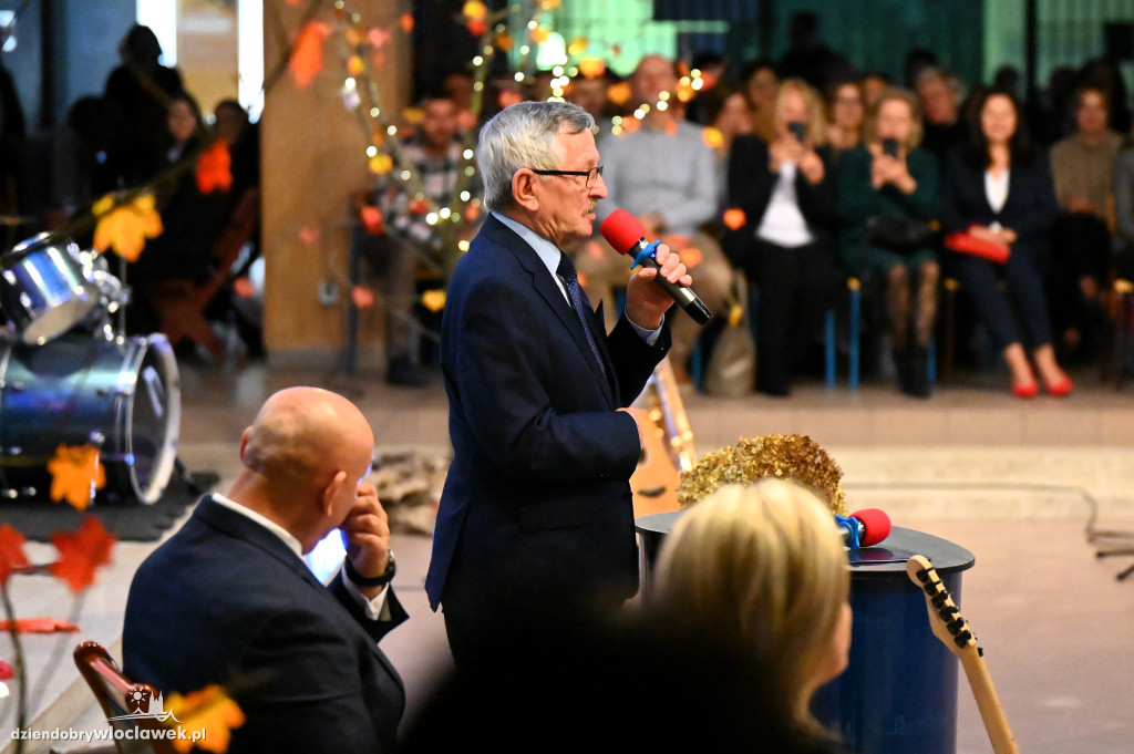 40-lecie Zespołu Szkół nr 4 im. K.K. Baczyńskiego we Włocławku
