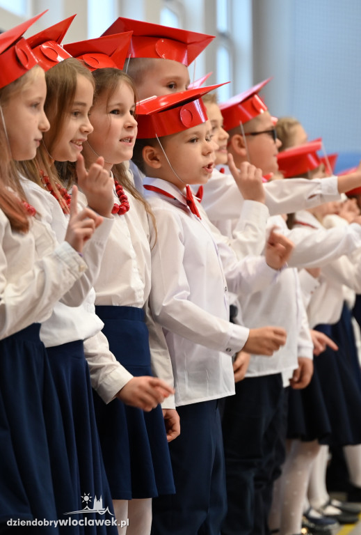 Pierwszaki złożyły ślubowanie w SP Kruszyn