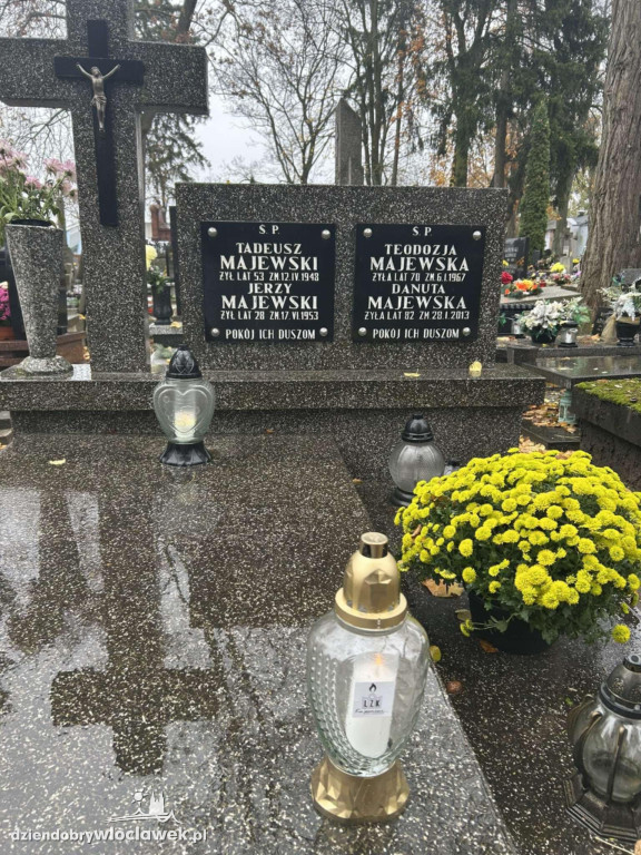 Włocławskie szkoły pamiętają o zmarłych