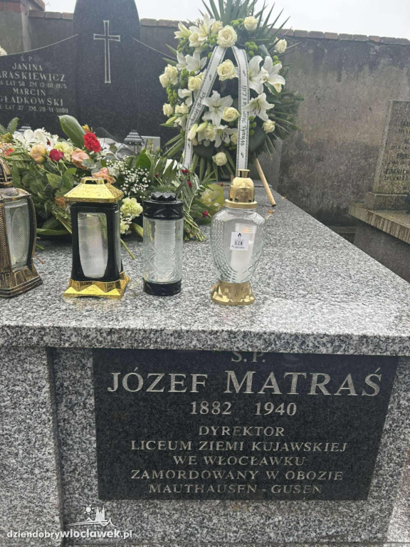 Włocławskie szkoły pamiętają o zmarłych