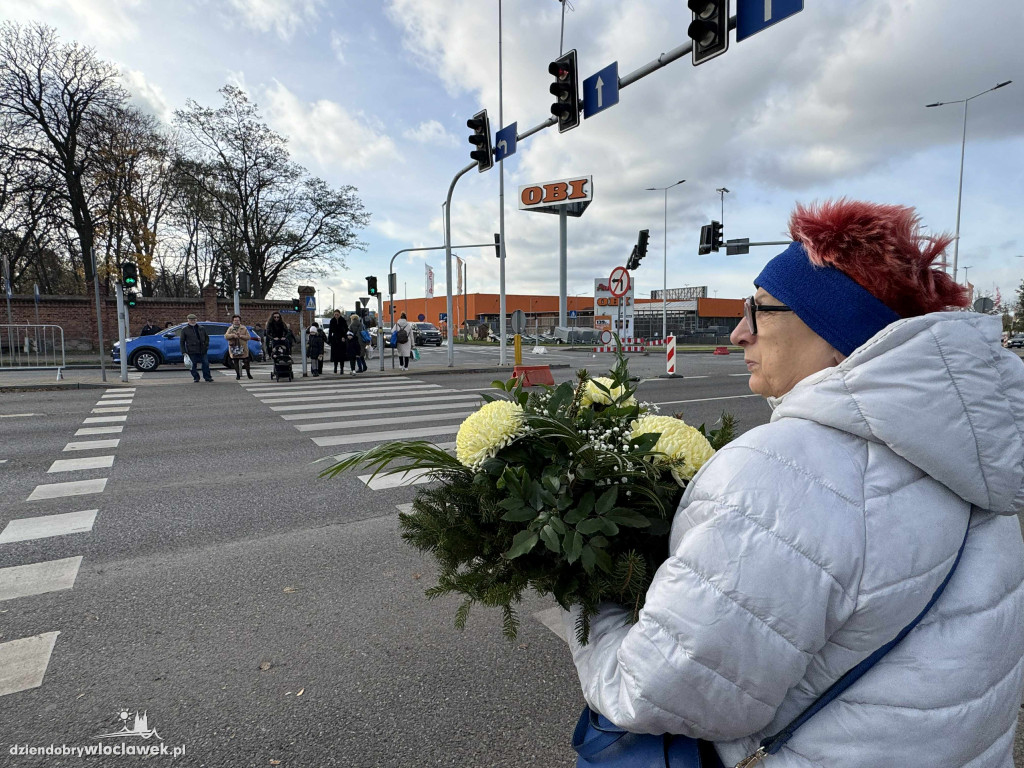 31 października ruch na cmentarzu jak 1 listopada